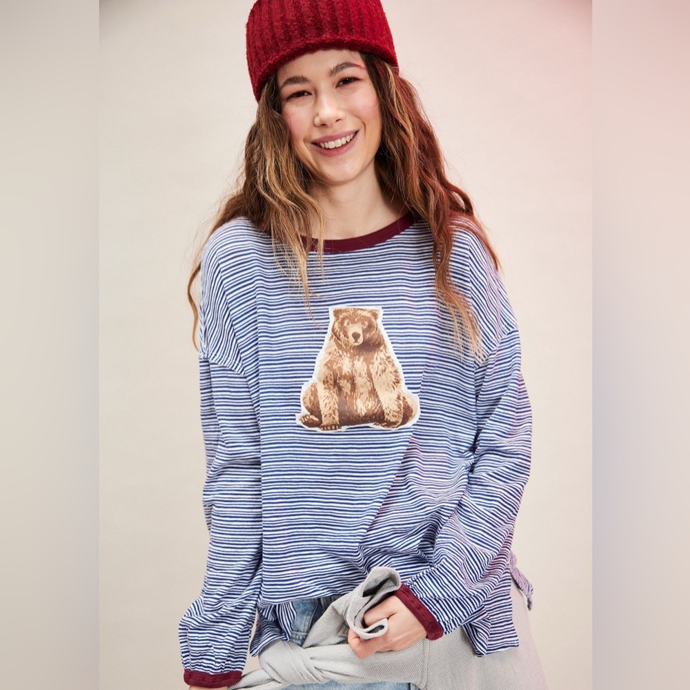 Striped Bear Graphic Long Sleeve Shirt